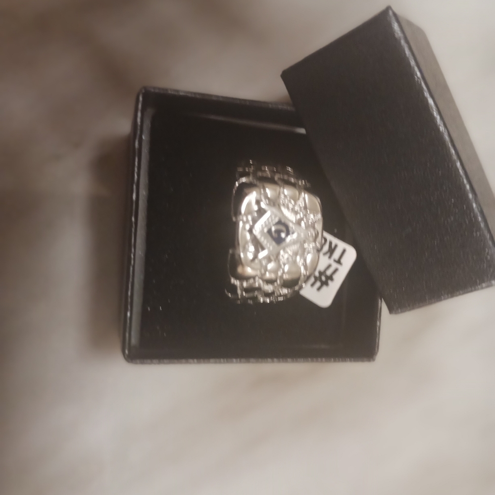 Mens Ring